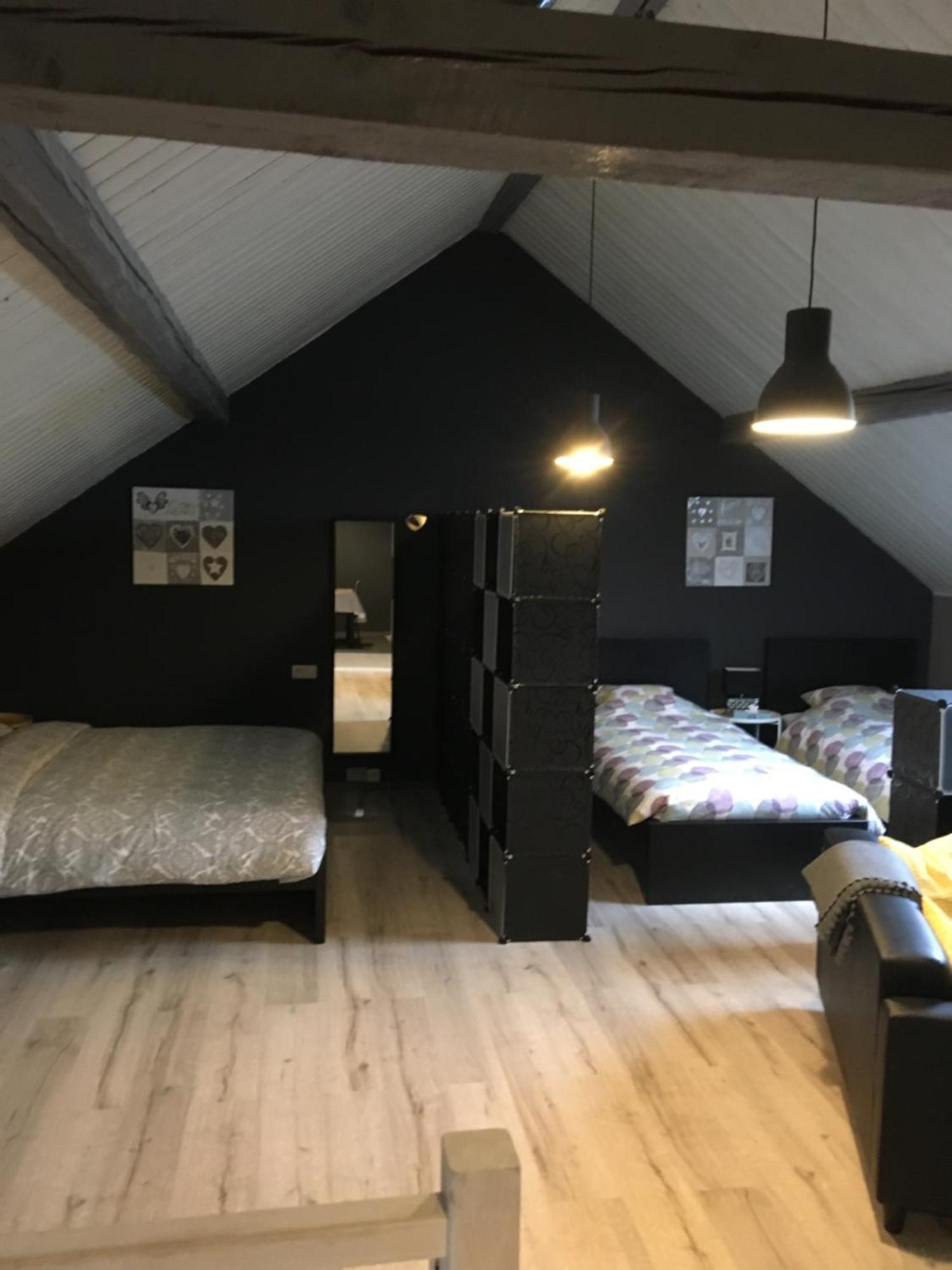 The Cottage And The Loft Ambleve Ruang foto