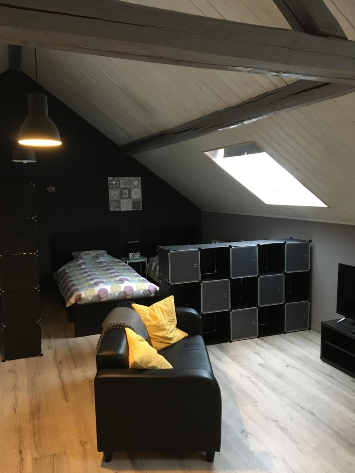 The Cottage And The Loft Ambleve Ruang foto